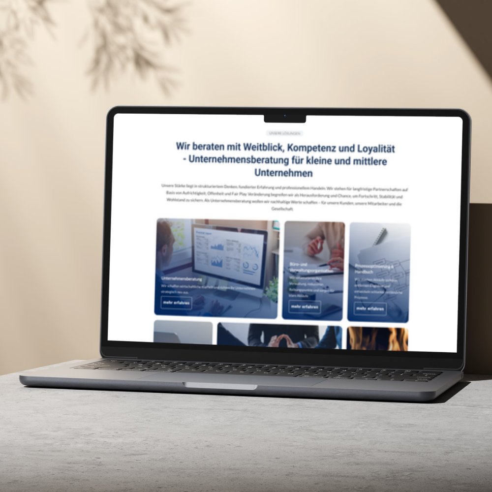 Lapop mit erstellter Website von Katja